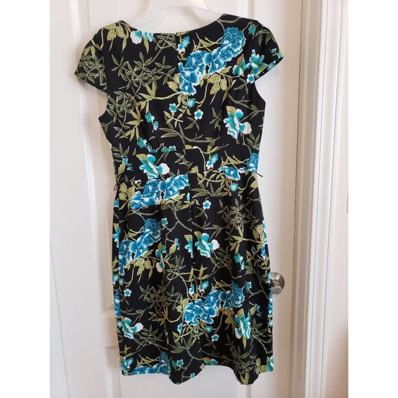 I.N. Studio multicolor floral, short sleeve, no belt, shift dress, size 10 - Picture 4 of 7